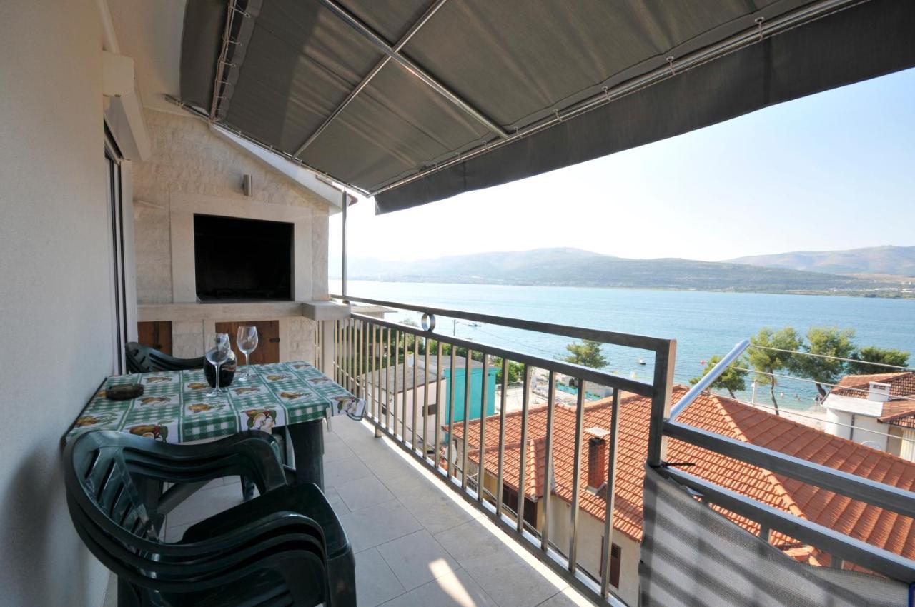 Apartman Elena Trogir Exteriör bild
